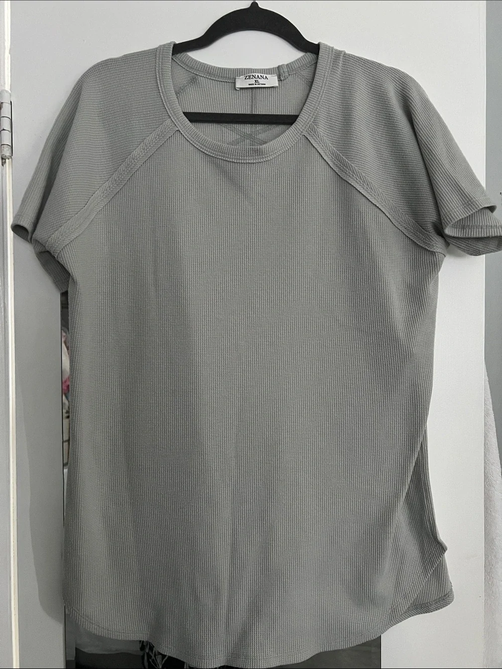Women’s short sleeve long length shirt bundle - Picture 5 of 8